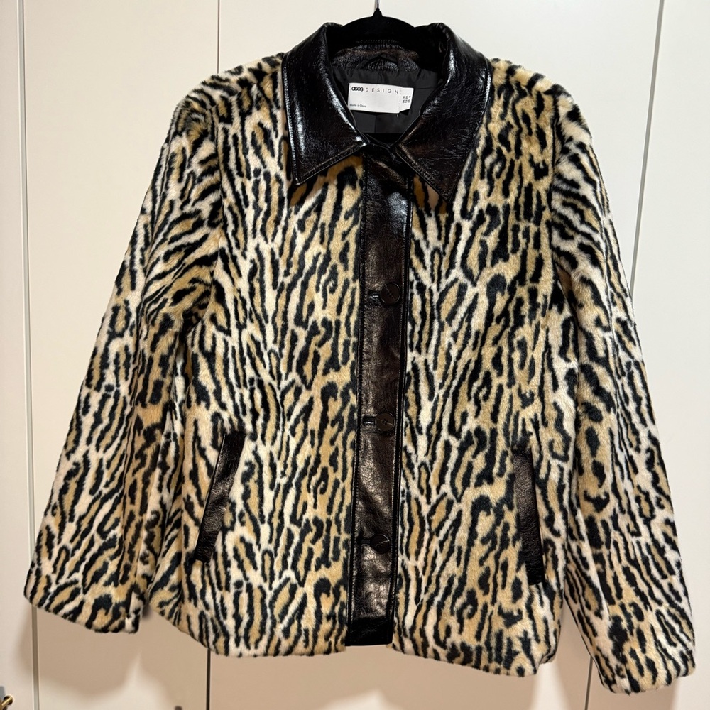 ASOS Leopard Print‎ Teddy Jacket - Picture 7 of 9